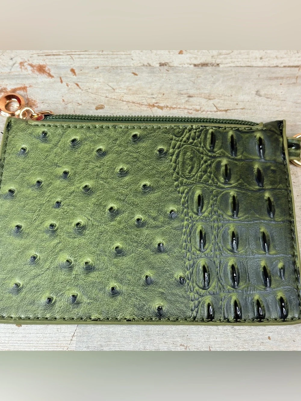 Purse Coin Card Holder Green Faux Crocodile Leather Gold Clip Zipper